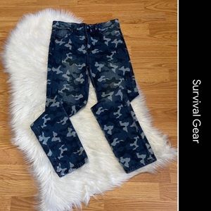 🔻SALE🔻SURVIVAL GEAR🔹EXCELLENT CONDITION